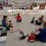 Biblioteka z wizytą u Dinusiów