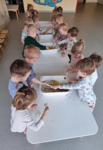 Króliczki - zabawy sensoryczne
