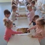 Króliczki - zabawy sensoryczne