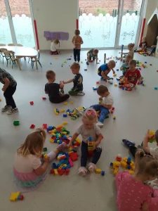 Króliczki - zabawy konstrukcyjne