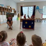 Teatrzyk pod tytułem Czerwony Kapturek