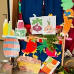 Dinusie - Na straganie - teatrzyk