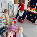 Dinusie - Smerfastyczny teatrzyk