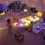 Niedźwiadki - cotygodniowe zabawy z pokoju terapii światłem