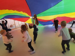 Delfinki - Światowy Dzień Pluszowego Misia