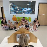 Delfinki - Teatrzyk Kamishibai „As jest wyjątkowy”