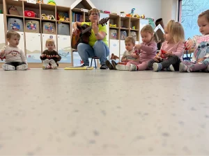 Delfinki - Zajęcia z gitarą