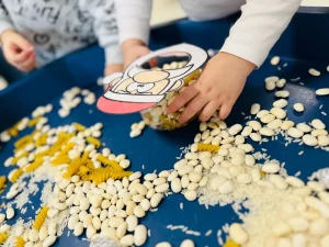 Dinusie - Gramy zmysłami