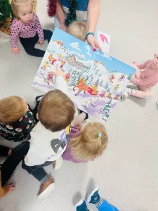 Dinusie - zimowe symbole