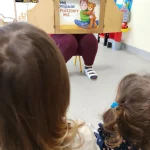 Króliczki - Teatrzyk Kamishibai o Przyjacielu Pluszowym Misiu