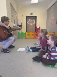 Króliczki - Gitara z Ciocią Lidką