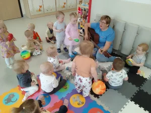 Niedźwiadki - zajęcia muzyczne z instrumentami